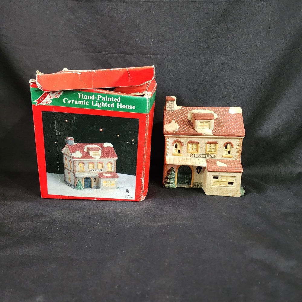 Vintage Holiday Expressions 1992 Ceramic Lighted House‎ "Station"